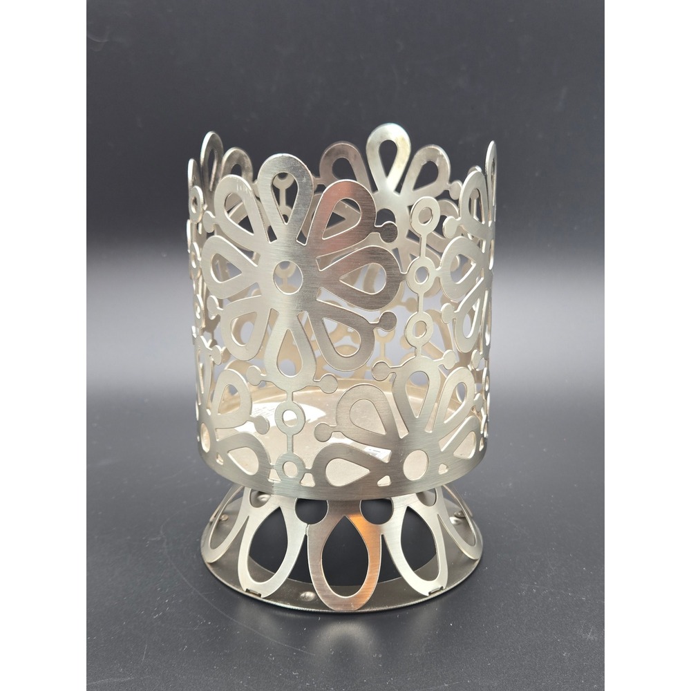Bath Body Works Silver Floral Cutout 3 Wick Candle Holder Pedestal Sleeve